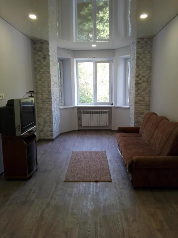 Апартаменты Apartment on Kryvorizhstal Street 35 Кривой Рог